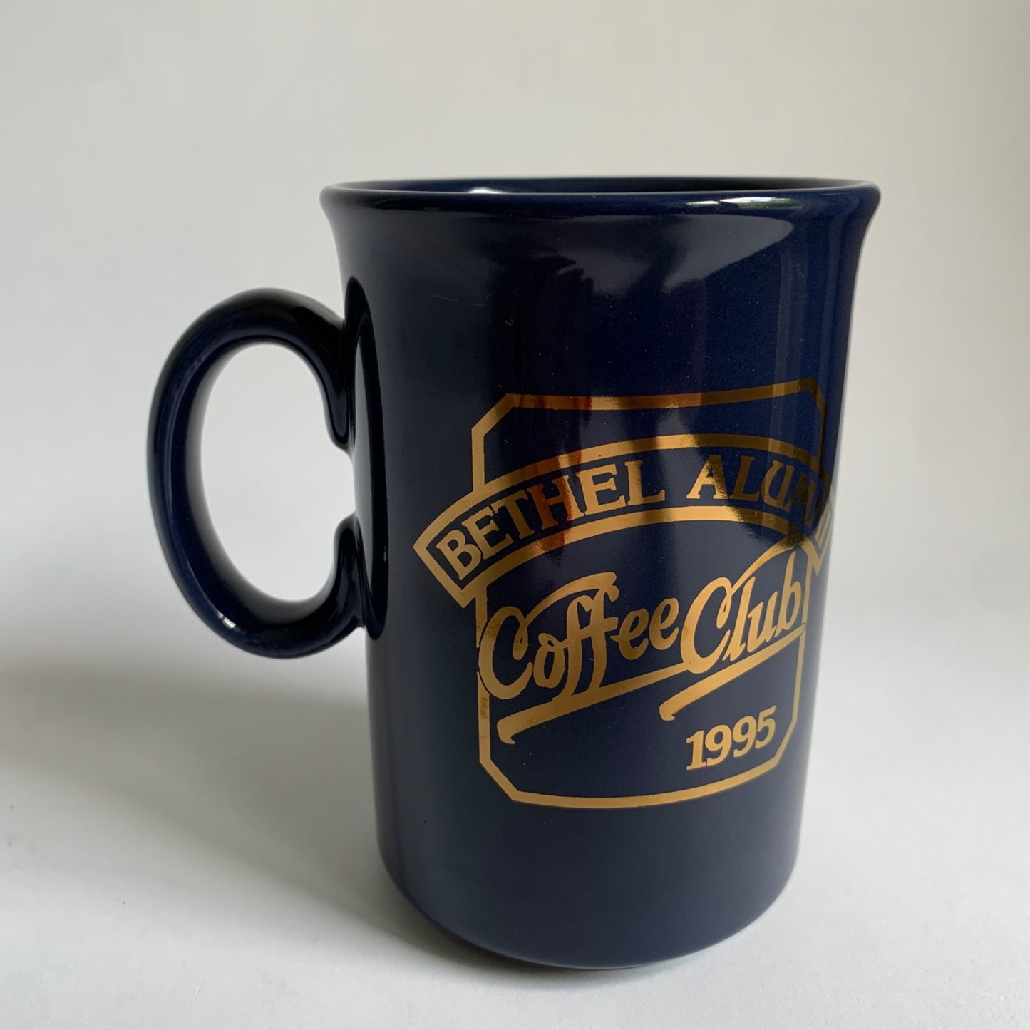 1995 Bethel Alumni Coffee Club Vintage Navy Gold Mug