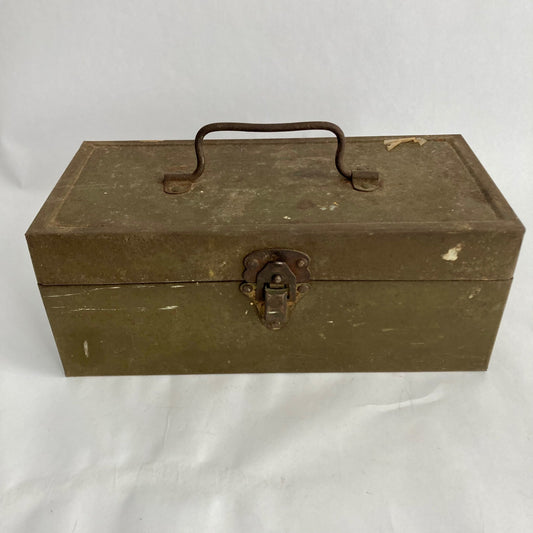 Vintage 10.5" Box Military OD Green w/Tan Belt & Lubricating Oil Can 2 oz Poison