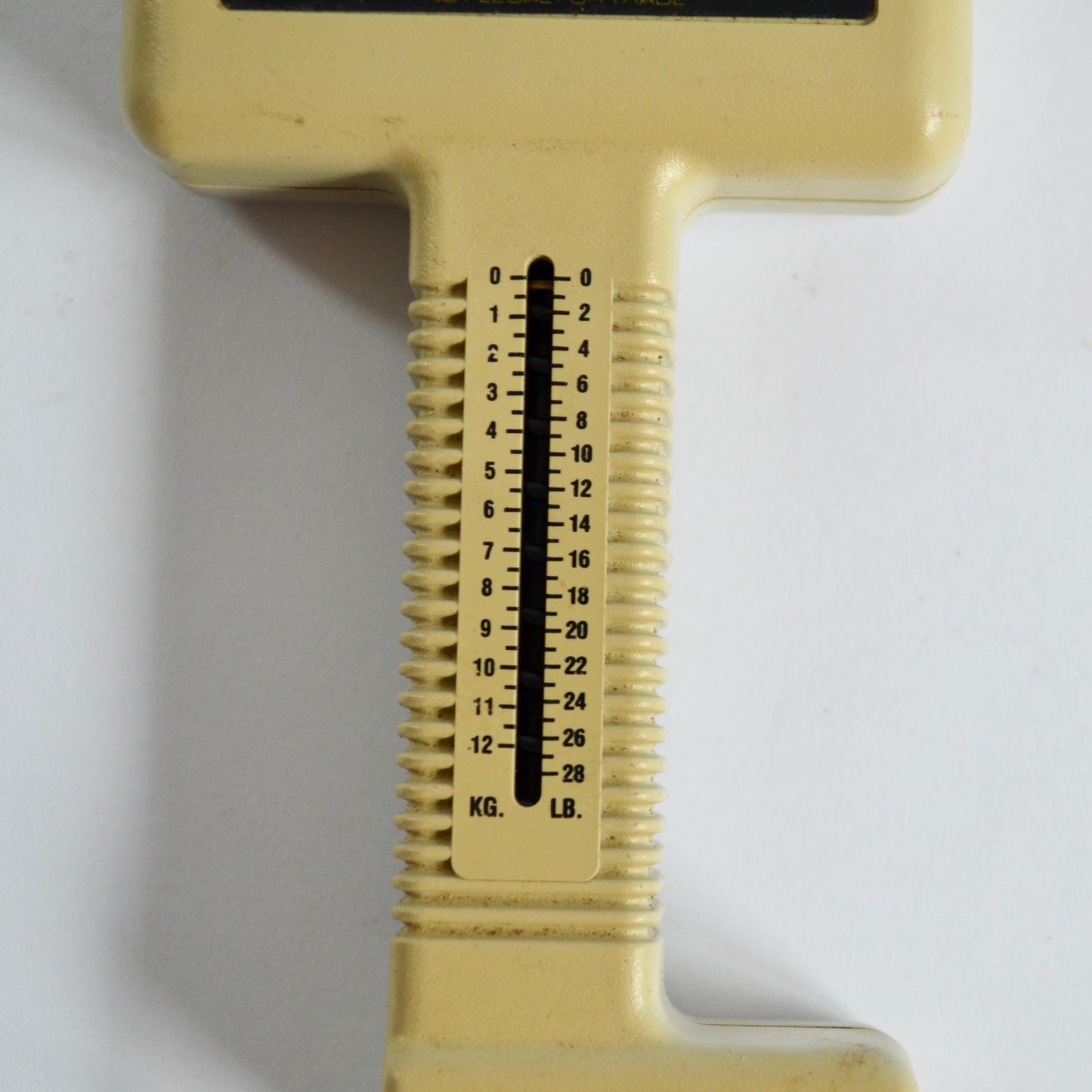 Vintage Zebco Deliar 228 Fishing Scale 28 lb. & Tape Measure WORKS!