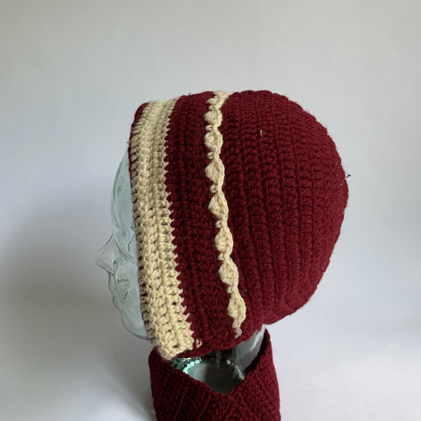 Vintage Women's Knit Hat & Small Scarf Set Maroon Cream