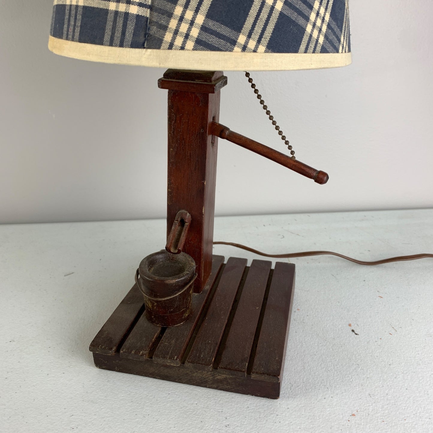Vintage Wooden Wishing Well Table Lamp with Shade