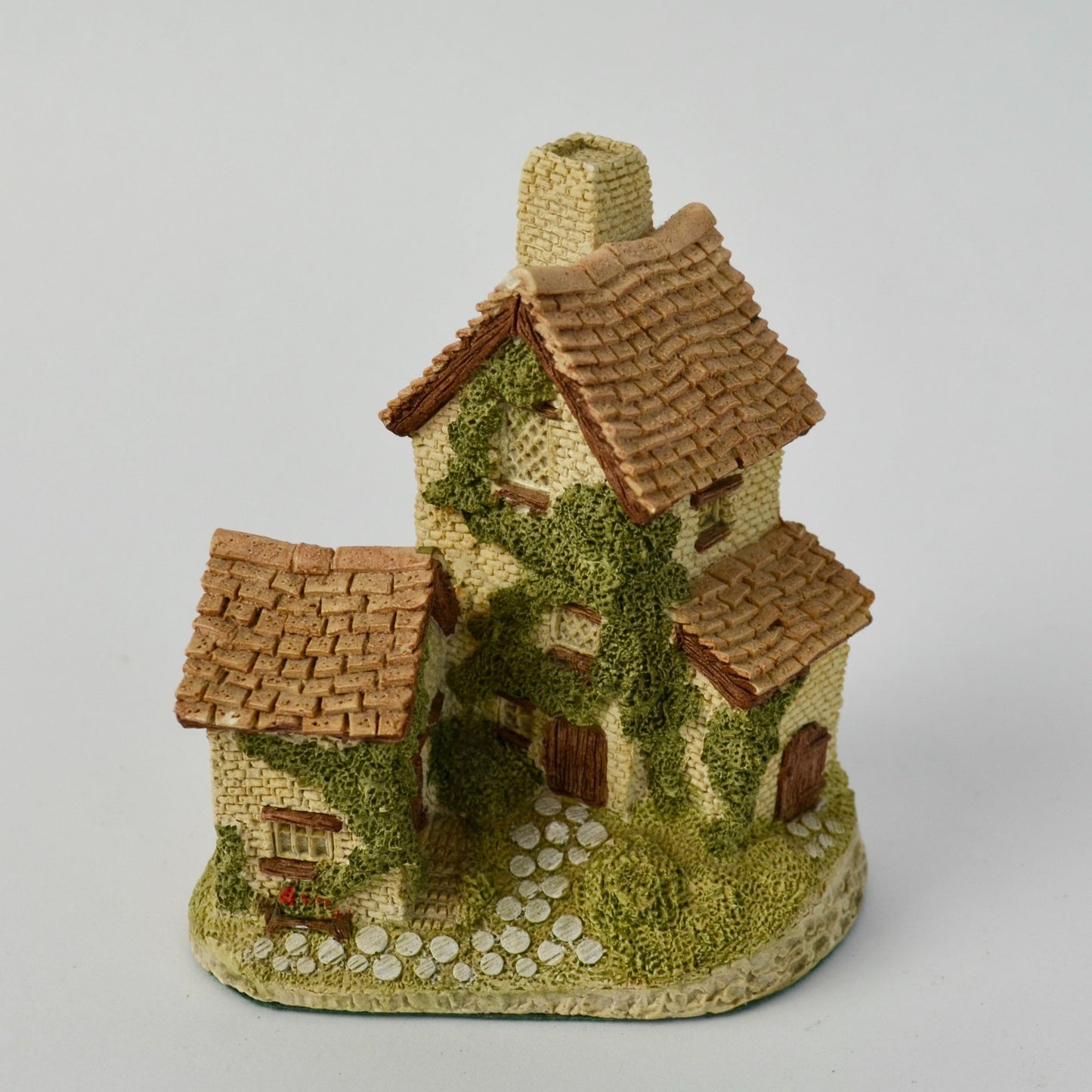 David Winter Cottages Ivy Moorland Craftsmens Lot of 3 with COA's