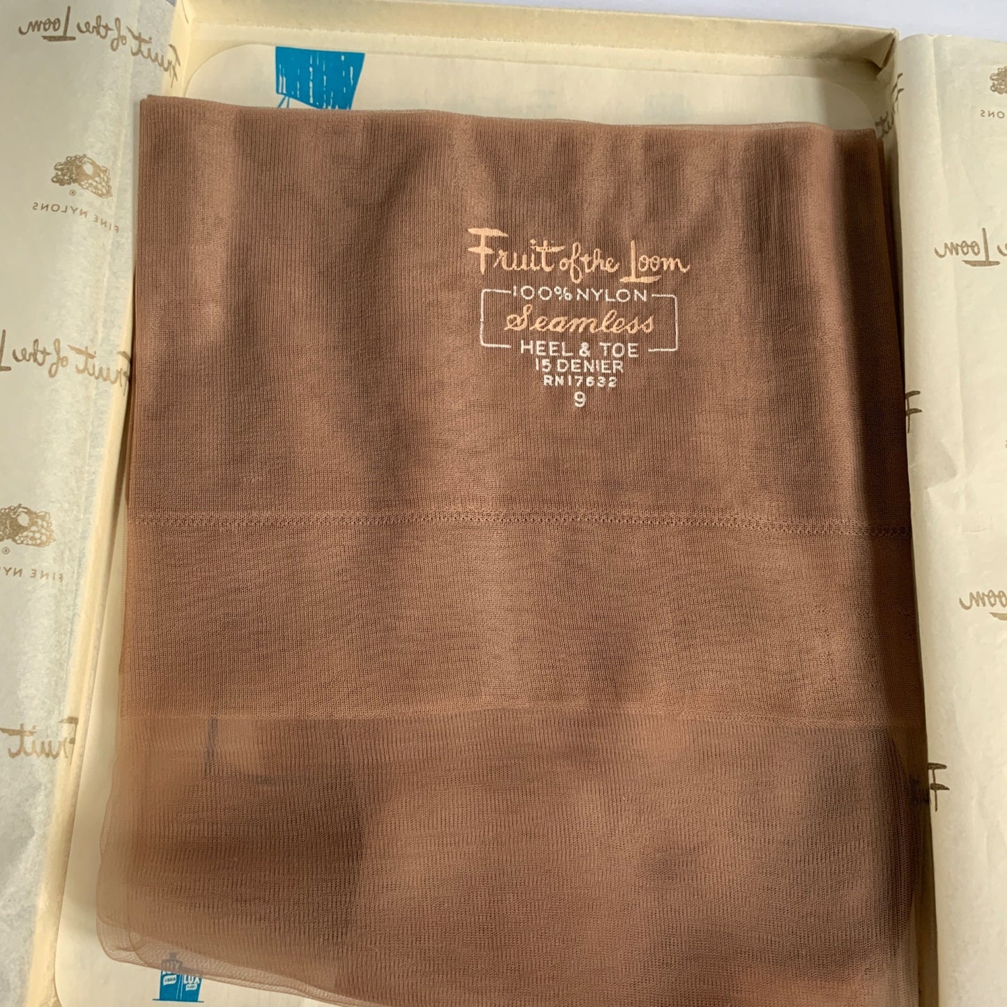 Fruit of the Loom Fine Nylons 600 Seamless 15 Denier 9