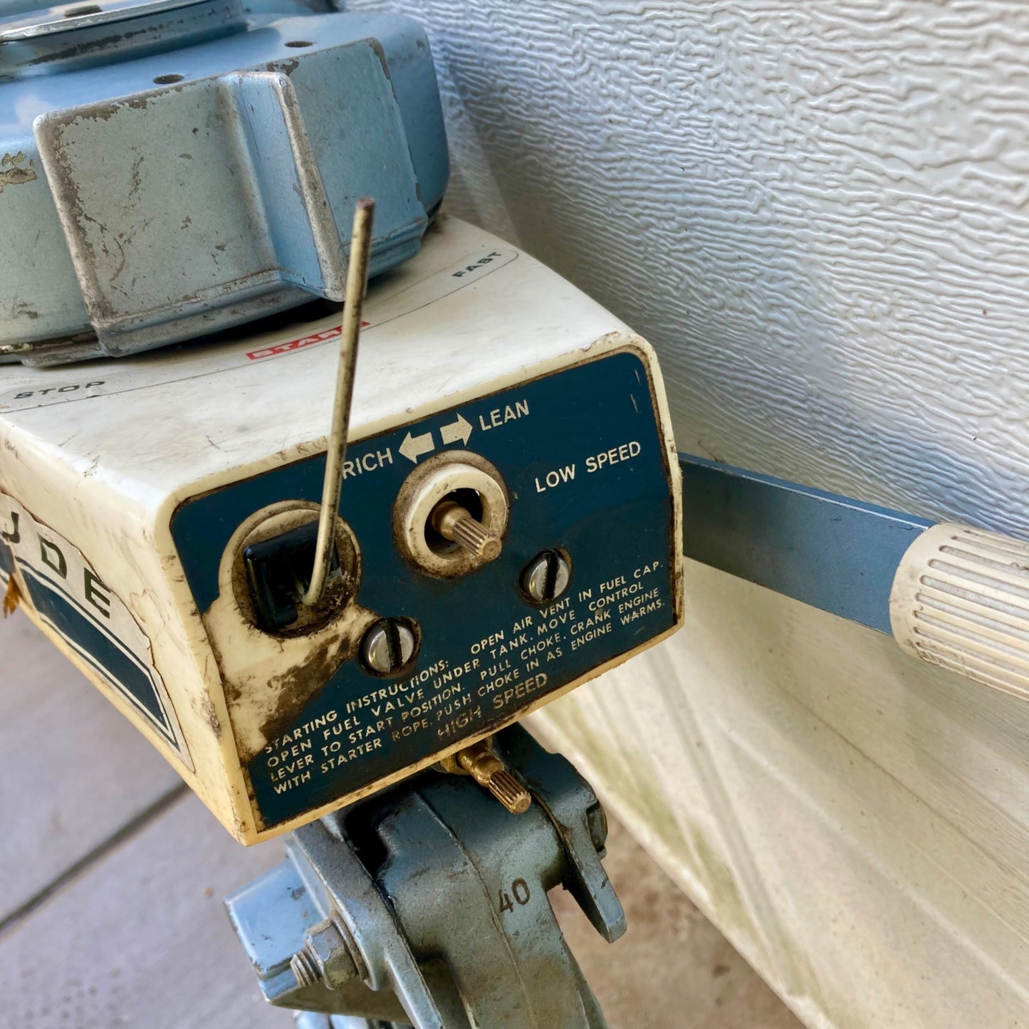 1968 Evinrude Mate 1.5 HP Outboard Boat Motor FOR PARTS OR REPAIR