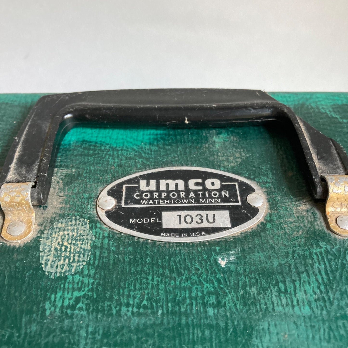 Vintage Umco Model 103U Fishing Tackle Box
