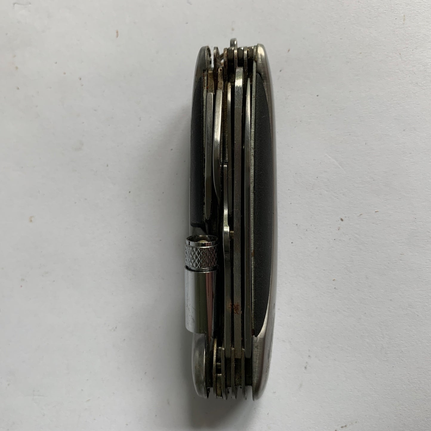 Journey's Edge Trademark Swiss Knife Stainless with Pouch