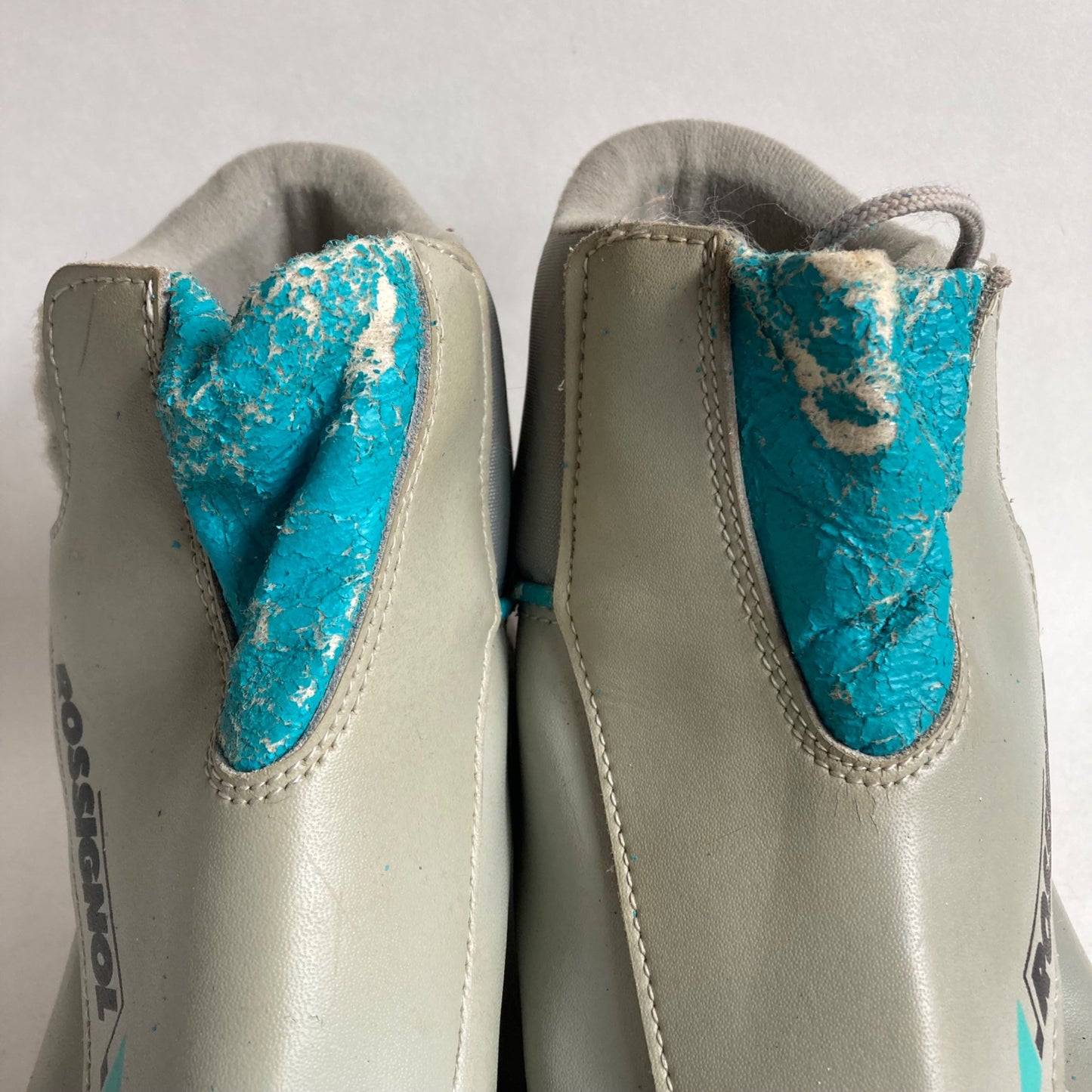 Rossignol LTS 430M Cross Country Ski Boots Size 44 NNN