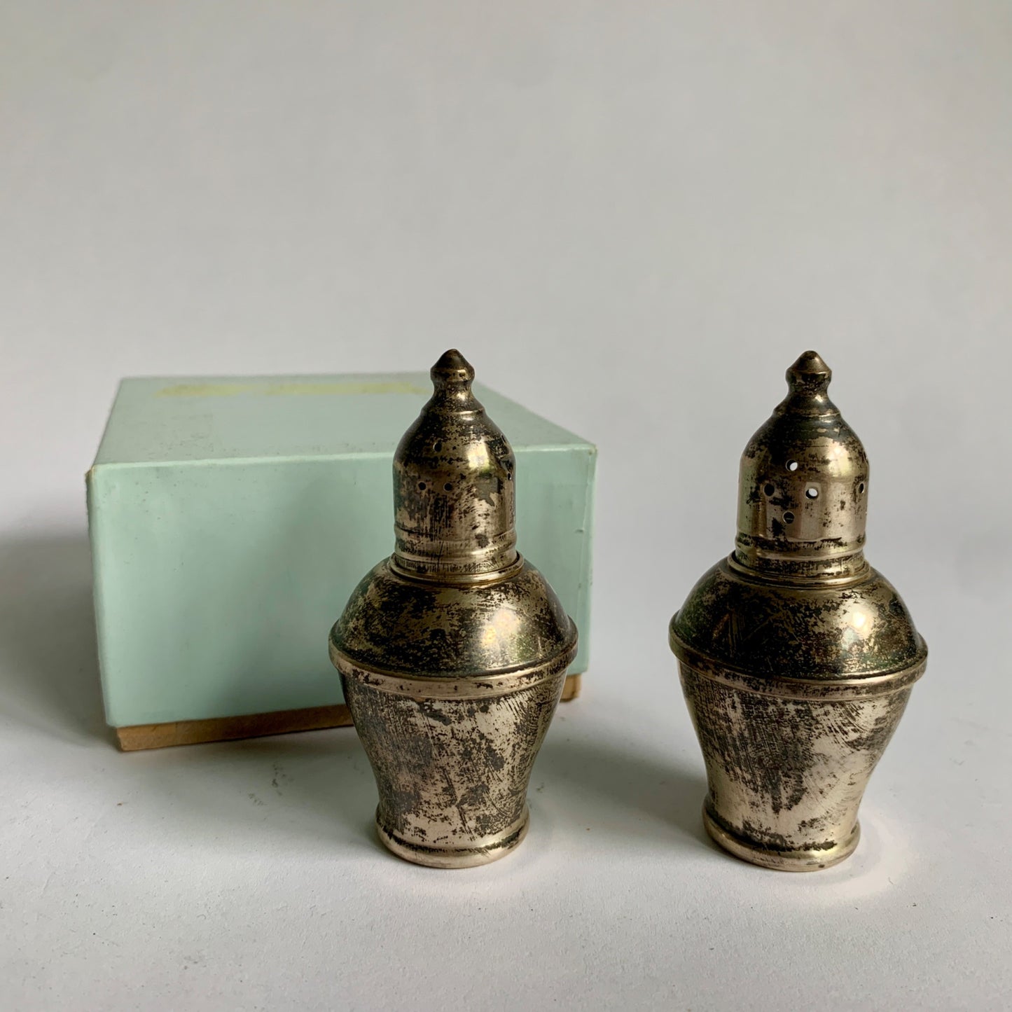 Sterling Silver Weighted Salt & Pepper Shakers with Box Vintage Duchin Creation