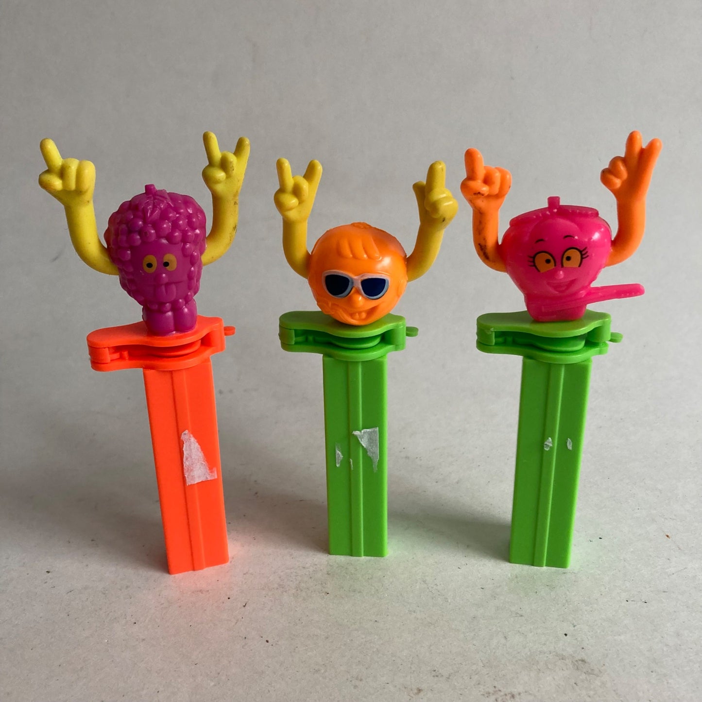 Lot 3- 1994 Albert Fun Flips Candy Dispensers Neon LIKE PEZ