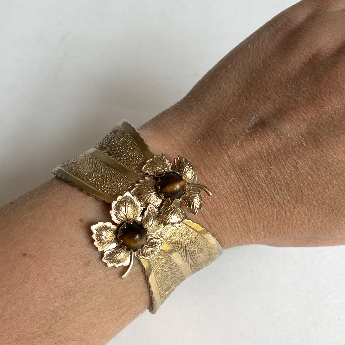 Vintage Tigerstone Gold Toned Clamp Cuff Bracelet Leaf Floral