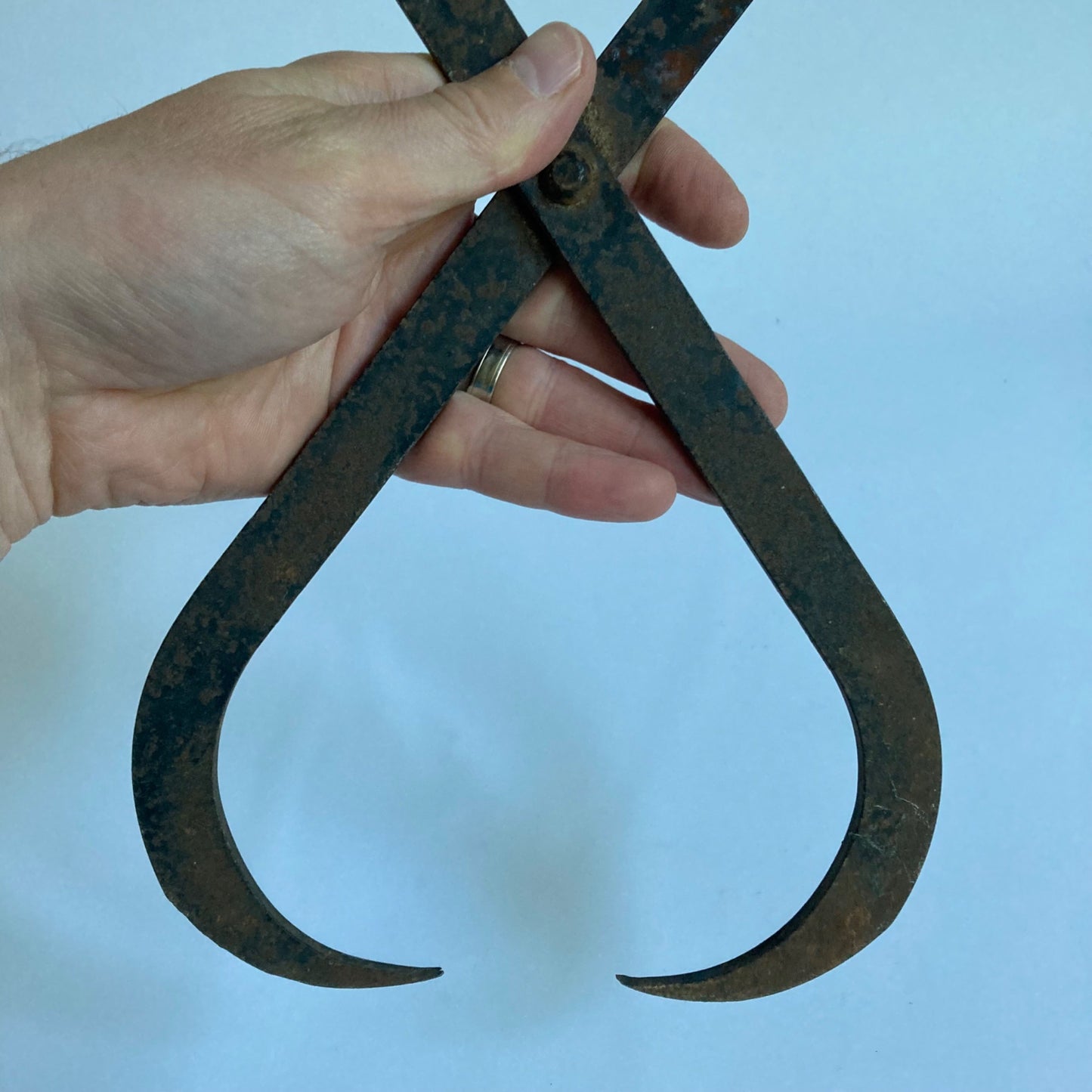 Antique 10" Cast Iron Ice Tongues Grabbing Tool Primitive Vintage