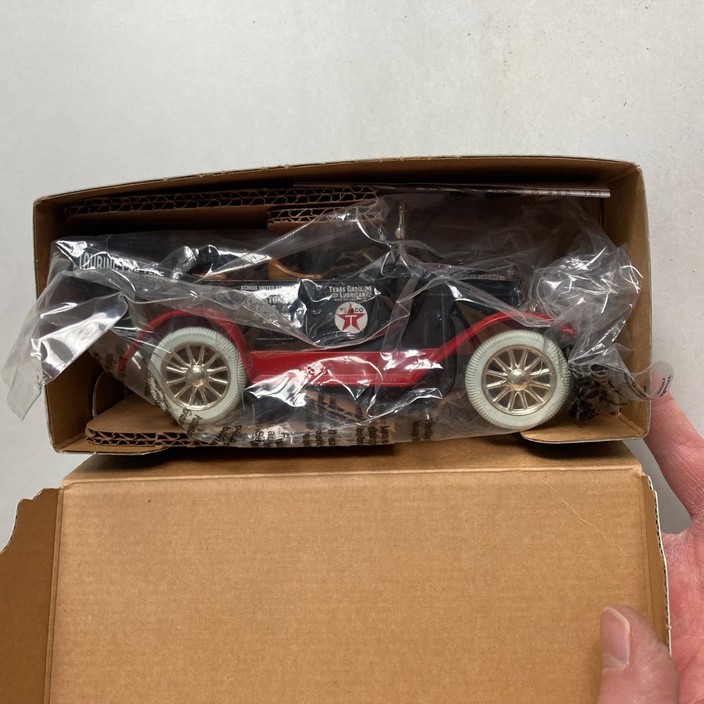 Vintage Ertl Texaco 1917 Maxwell Touring Car #14 Diecast Coin Bank w/ KEY!