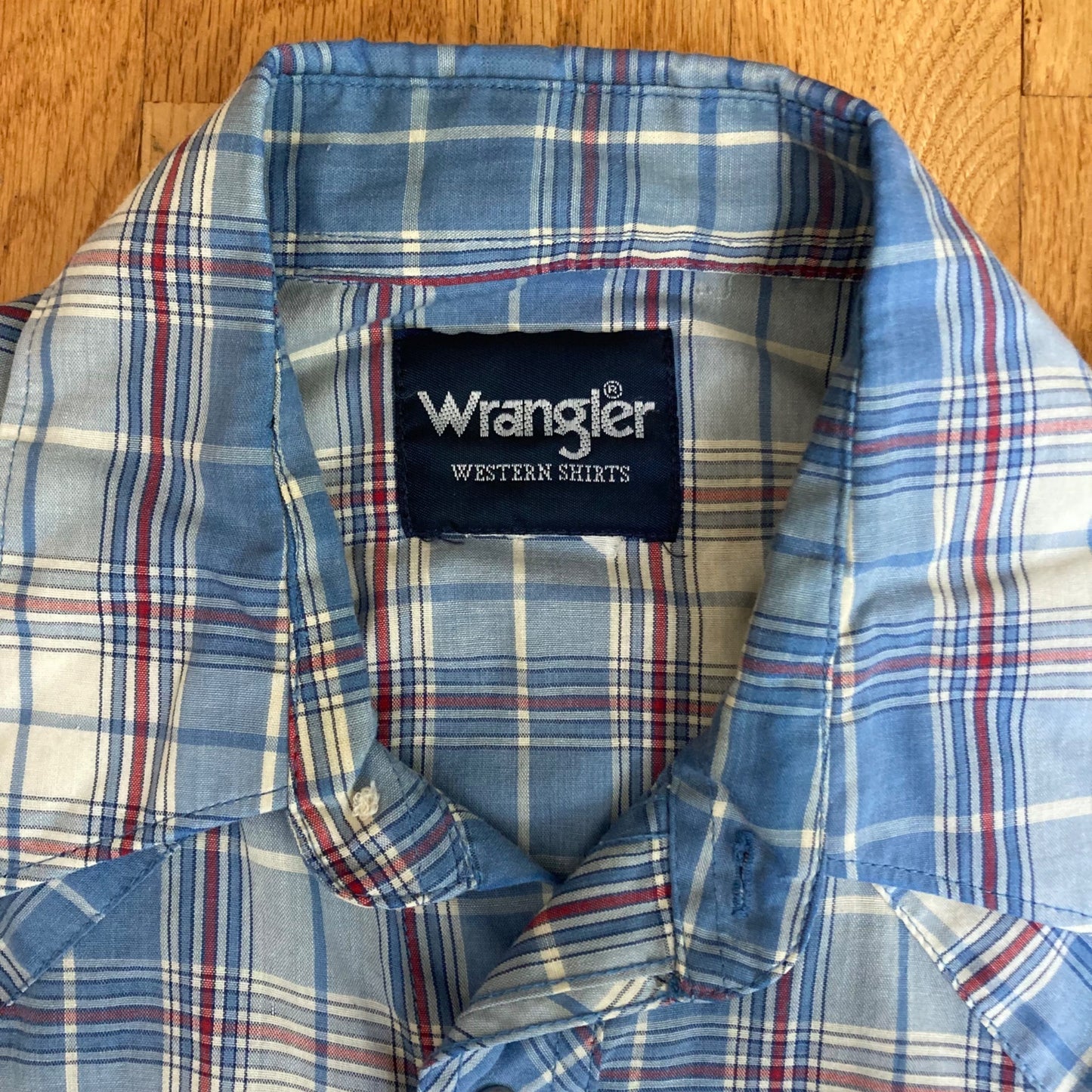 Vintage Wrangler Long-Sleeve Western Shirt Pearl Snap Men's Blue Red White Plaid