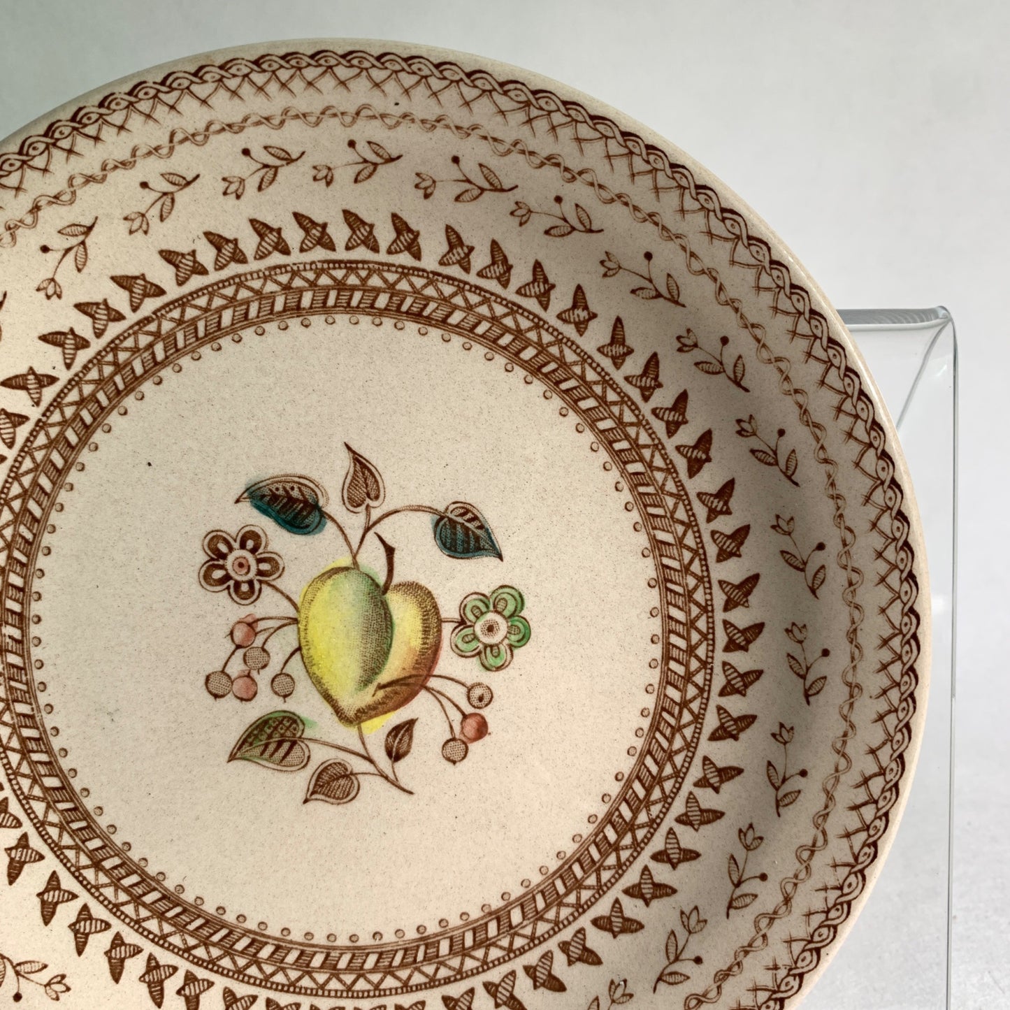 Johnson Bros Fruit Sampler Staffordshire Old Granite Plate