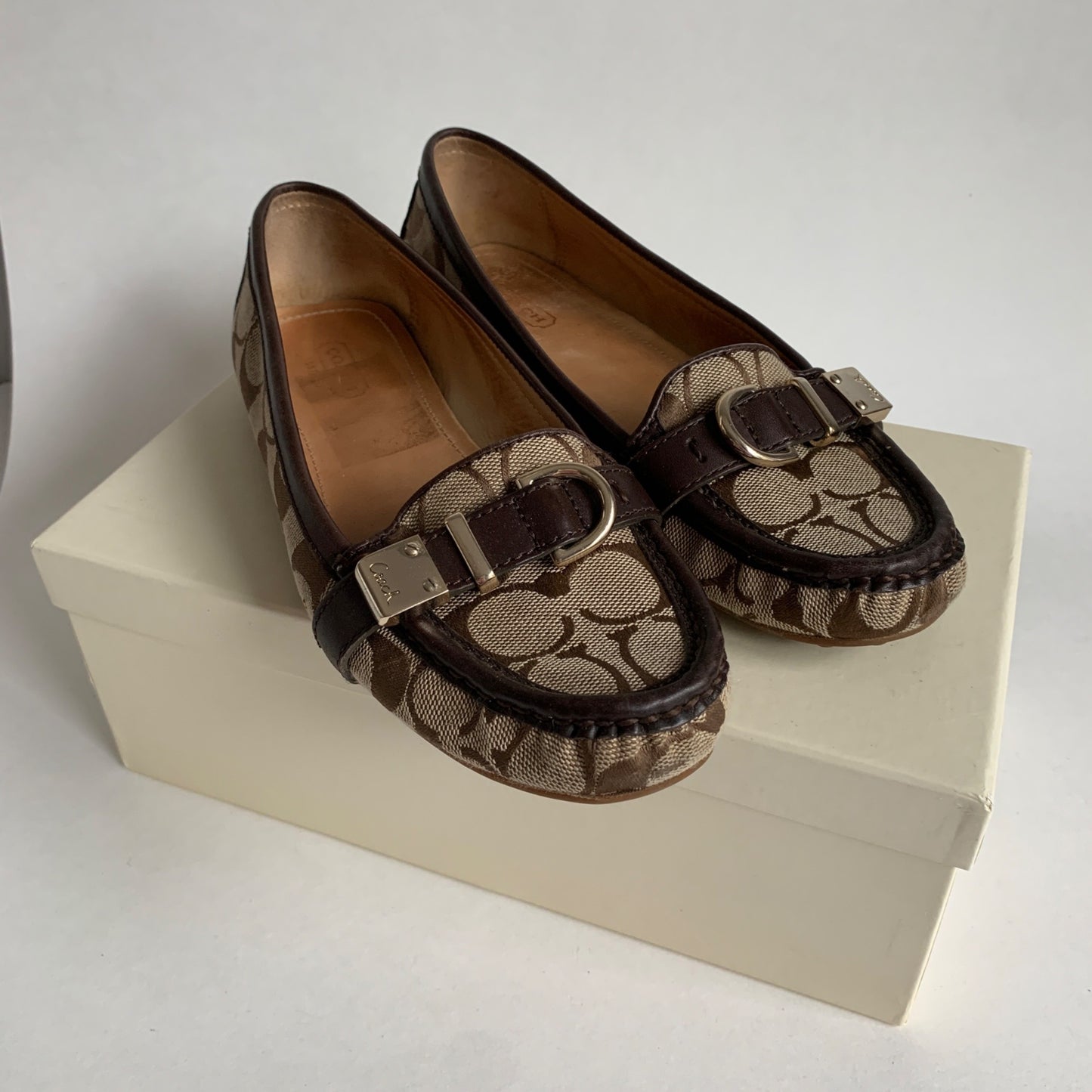 Coach Flores A2160 Signature C Brown Flats 7.5 M with Box