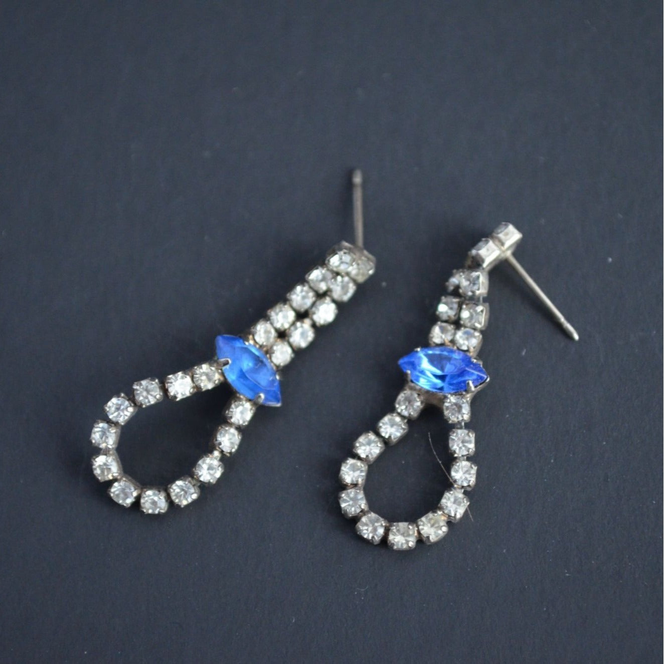 Vintage Rhinestone Dangle Earrings Blue Stone