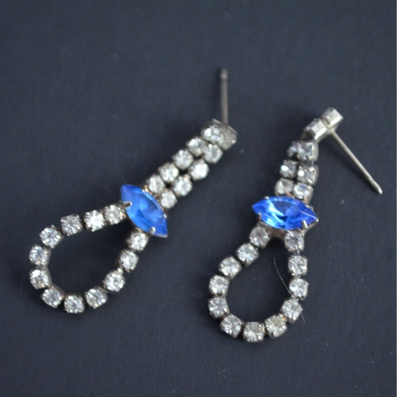 Vintage Rhinestone Dangle Earrings Blue Stone