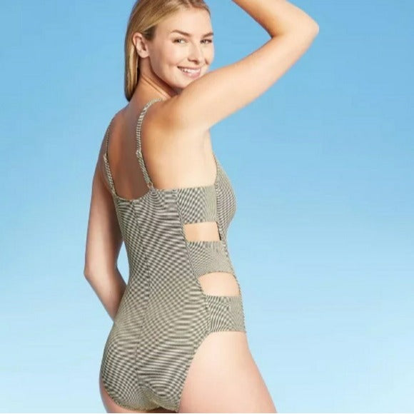 Shade & Shore Strappy Side Textured One Piece Swimsuit New Medium