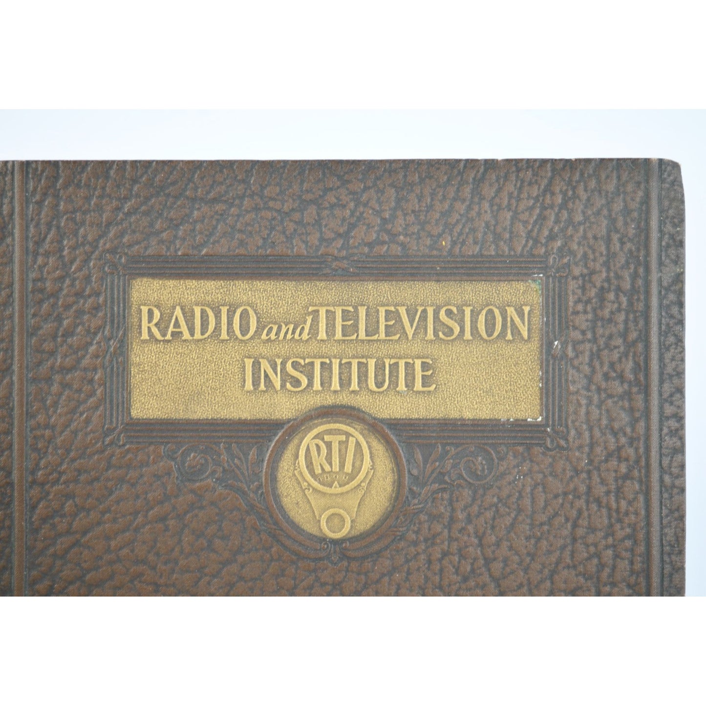 Radio and Television Institute Service Manual Bremer-Tully Receivers Book Vintage 1930