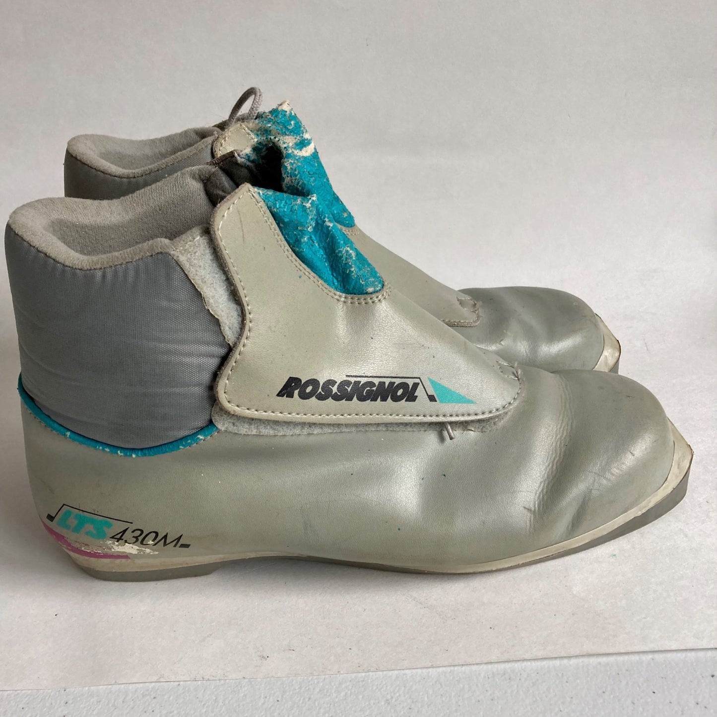 Rossignol LTS 430M Cross Country Ski Boots Size 44 NNN