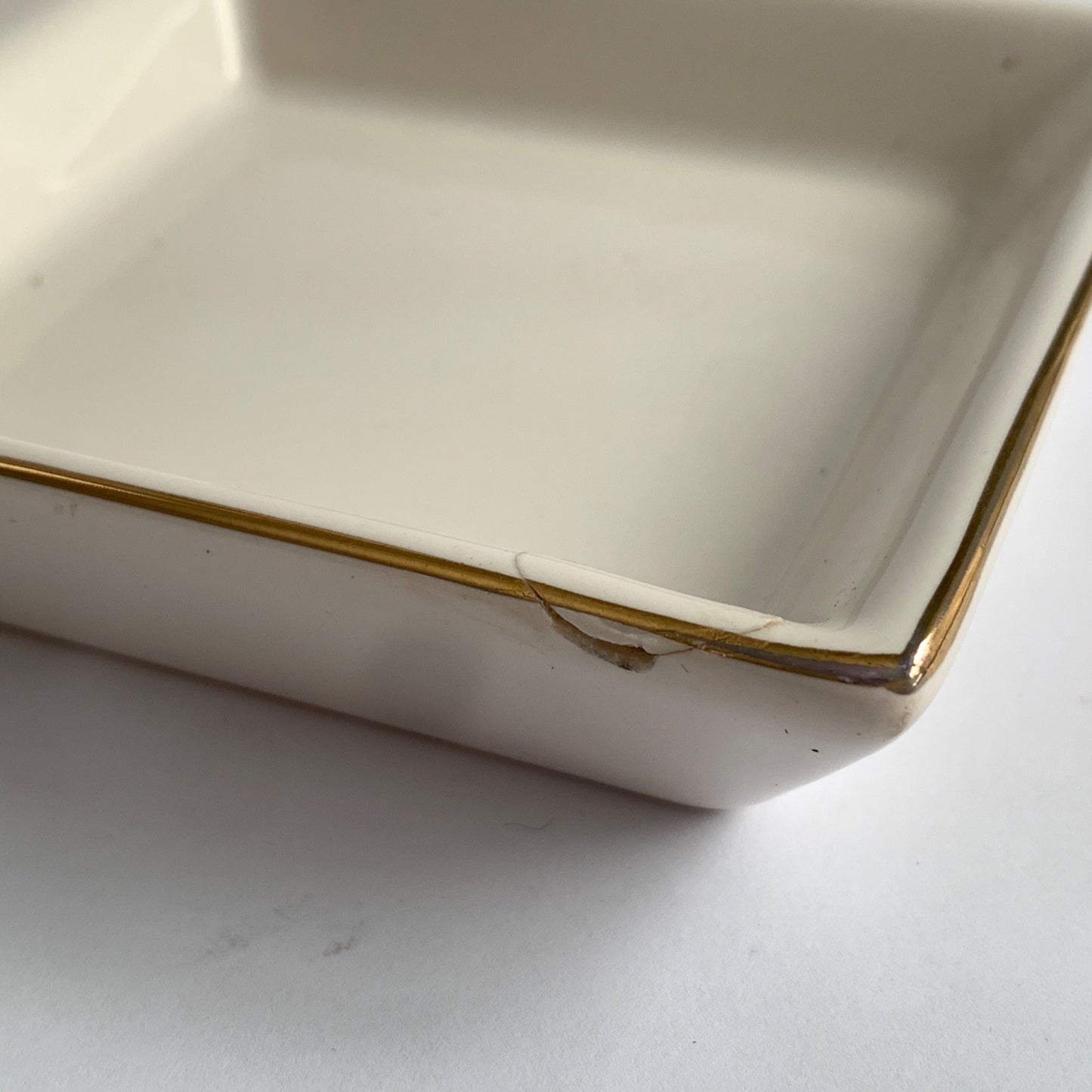 West Emory Bracelet Bar Jewelry Organizer Storage Ceramic White Gold