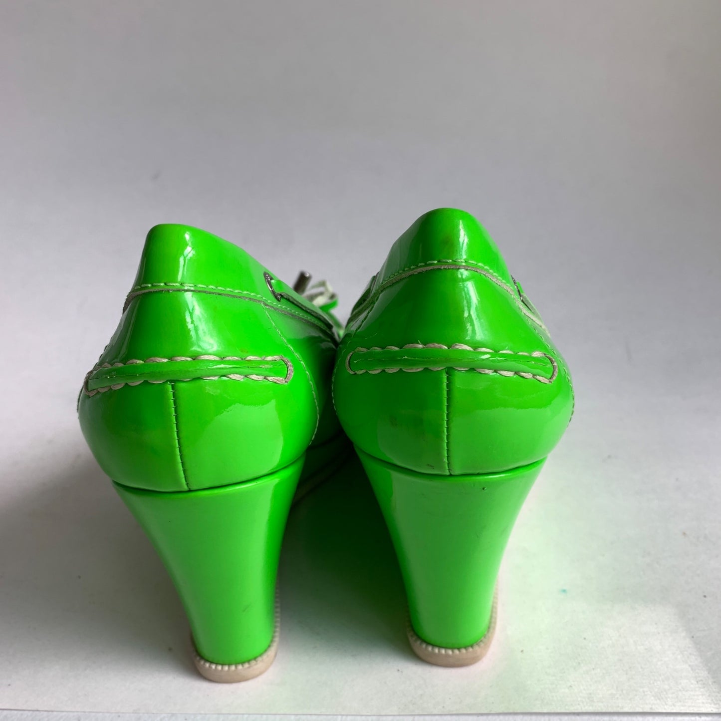Sperry Top Sider Jeffrey Neon Green Wedge Pumps Size 9M