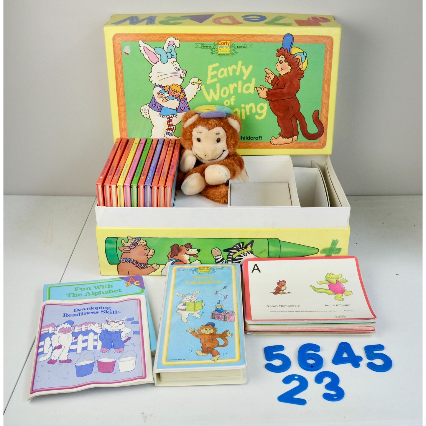 World Book Early World of Learning Set Puppet Books Set