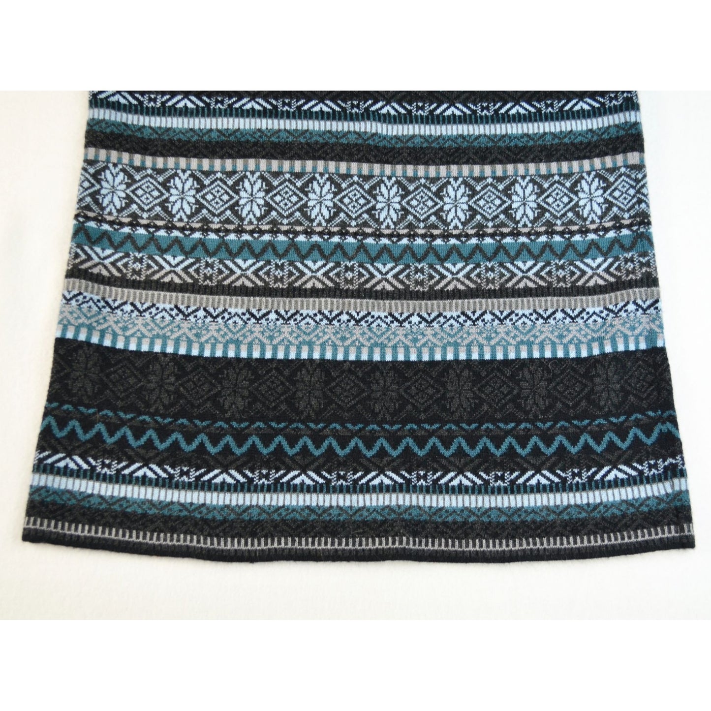 Icelandic Design Fair Isle Size Medium Women's Sweater Knit Skirt Wool Blend
