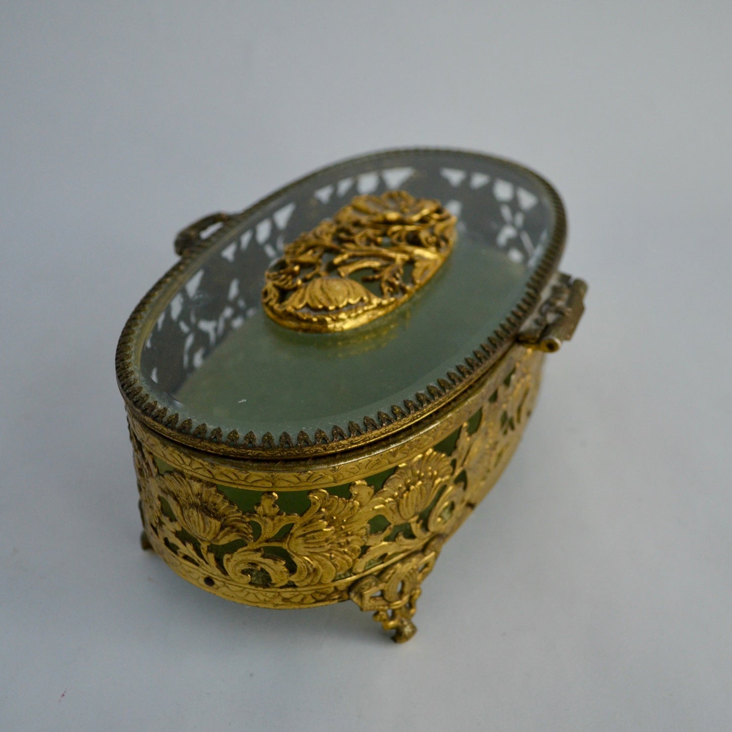 Matson Gold Ormulu Casket Oval Glass Jewelry Trinket Green Velvet Lined