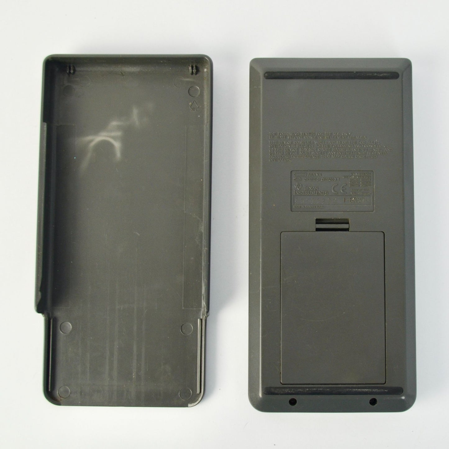 Texas Instruments TI-82 Graphing Calculator READ
