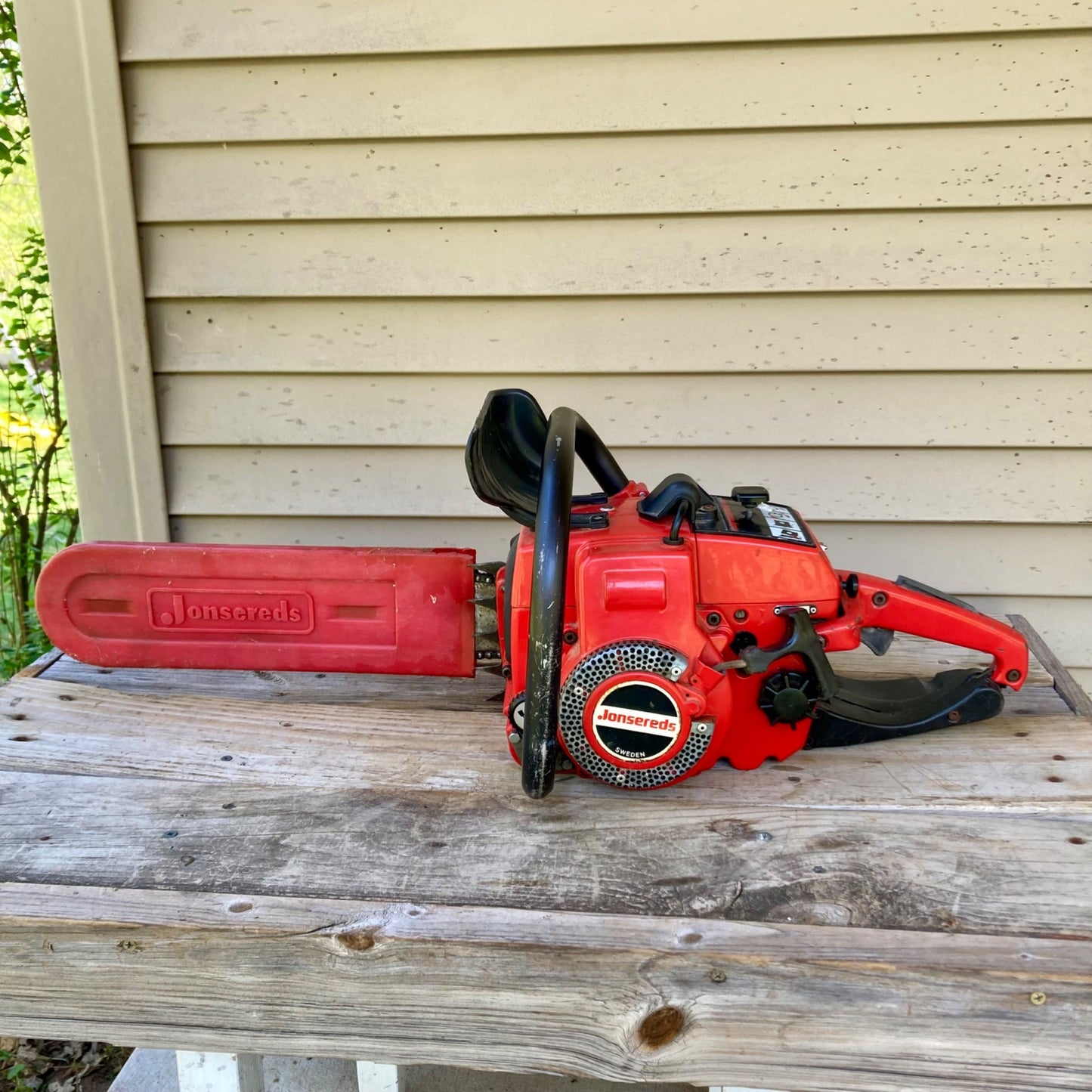 Vintage Jonsereds 49SP Semi-Pro Chainsaw with 16" Bar/Chain FOR PARTS OR REPAIR
