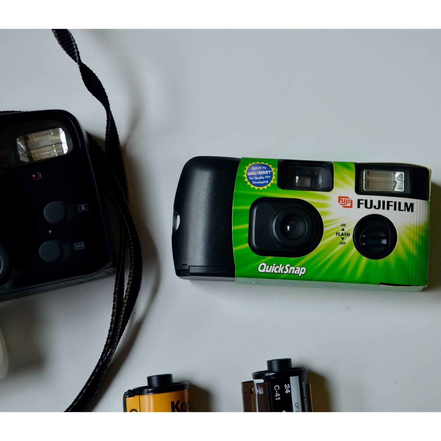 Canon Sure Shot Zoom-S Film Camera UNTESTED