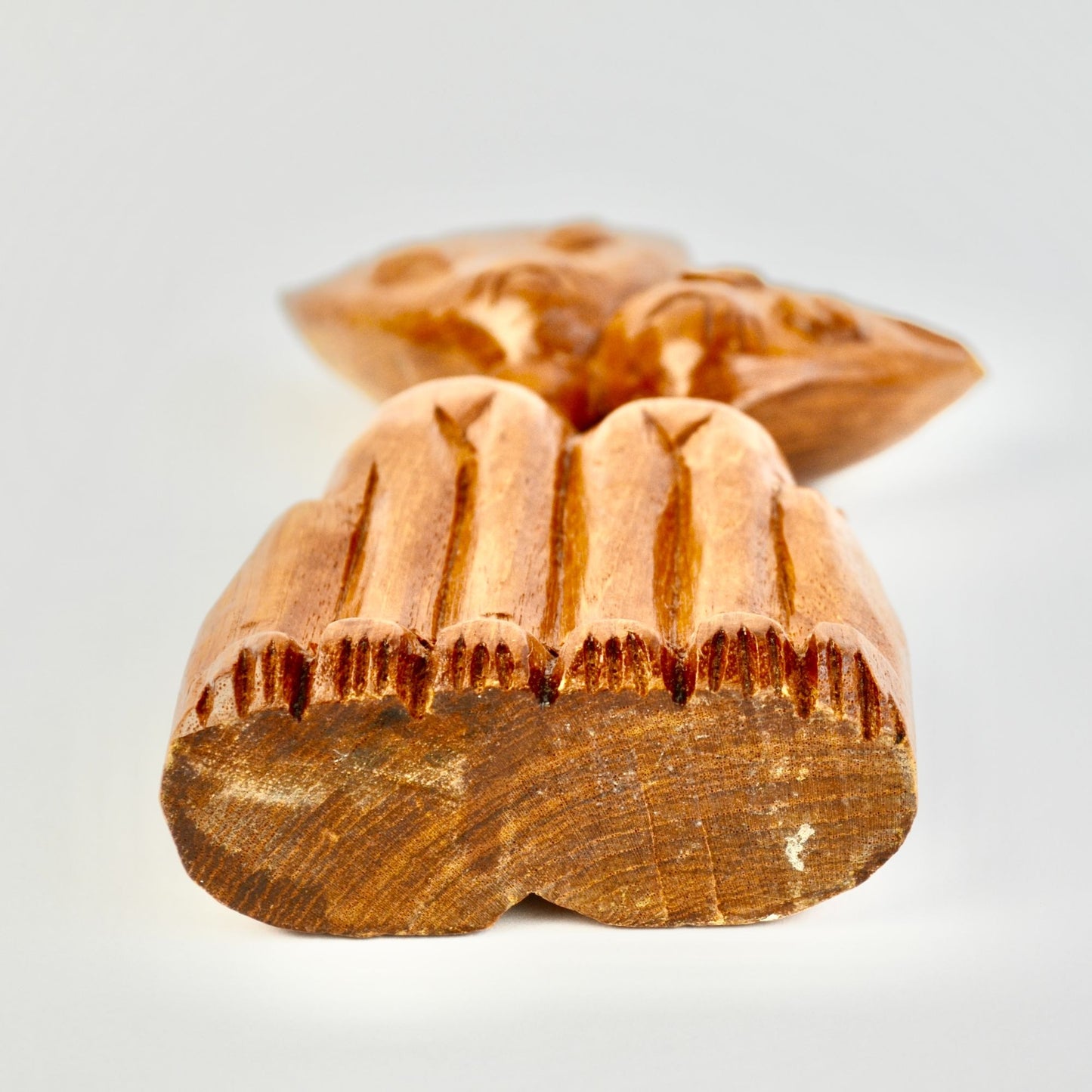 Vintage MCM Hand Carved Wooden Siamese Cat Figurine Pair Teak Folk Art