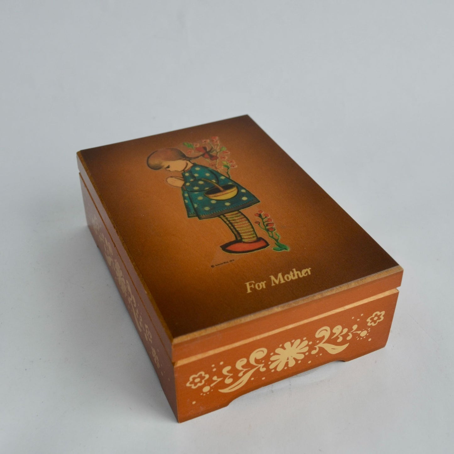 Hummel 1976 For Mother Music Box Vintage The Most Beautiful Girl