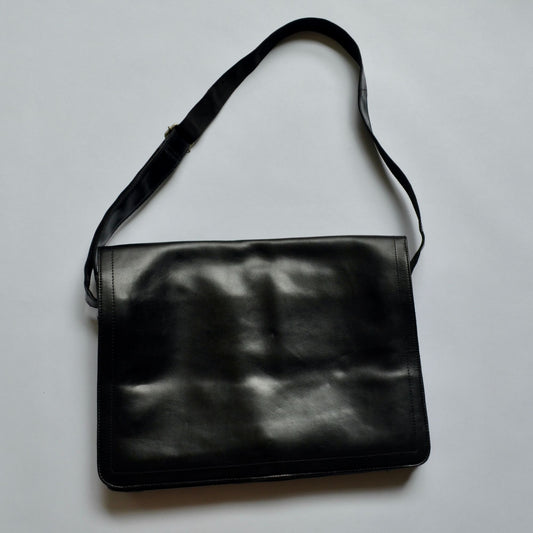 Wilson's Leather Black Messenger Laptop Bag CLEAN