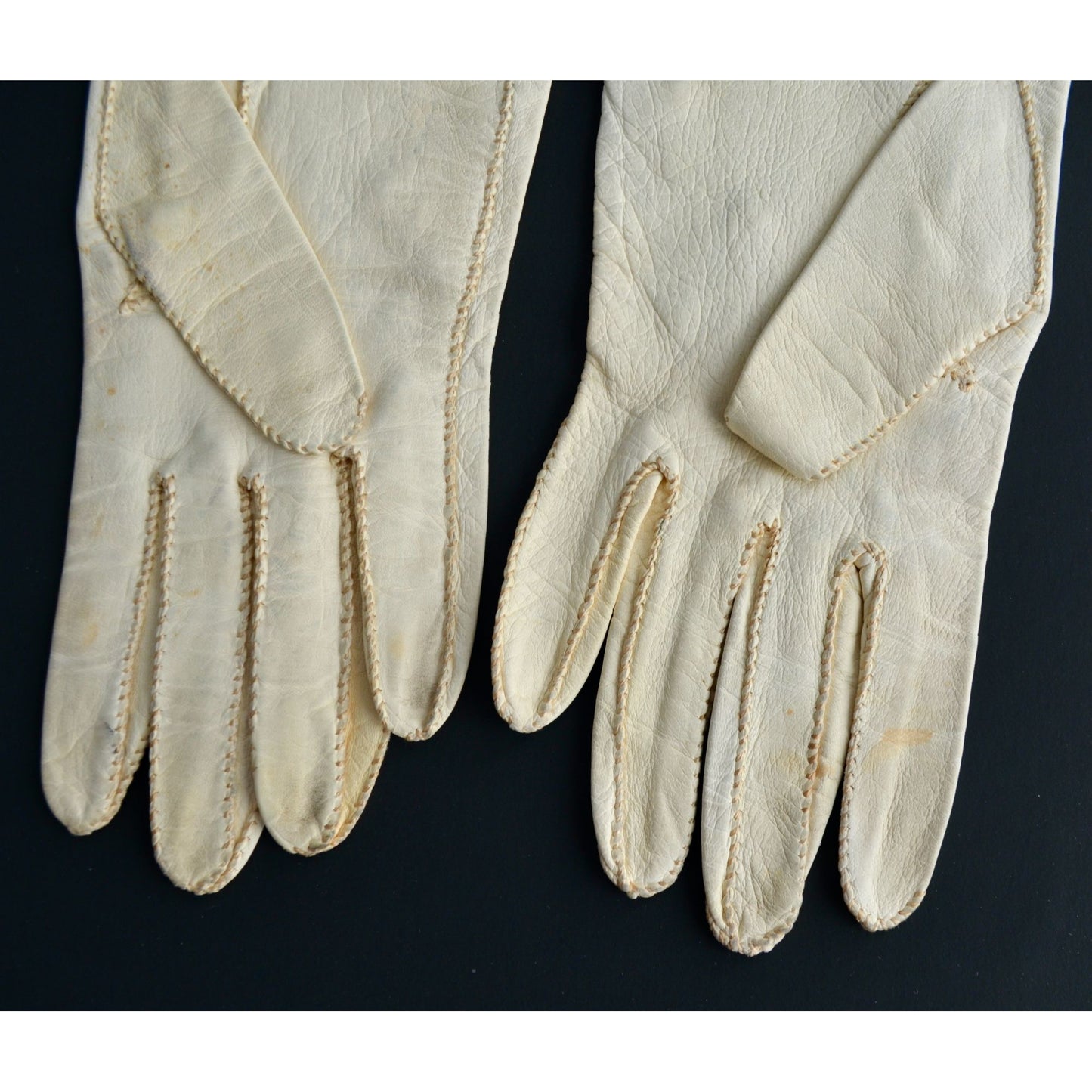 Vintage 1950s? Women's Girls Leather Floral Embroidered Gloves