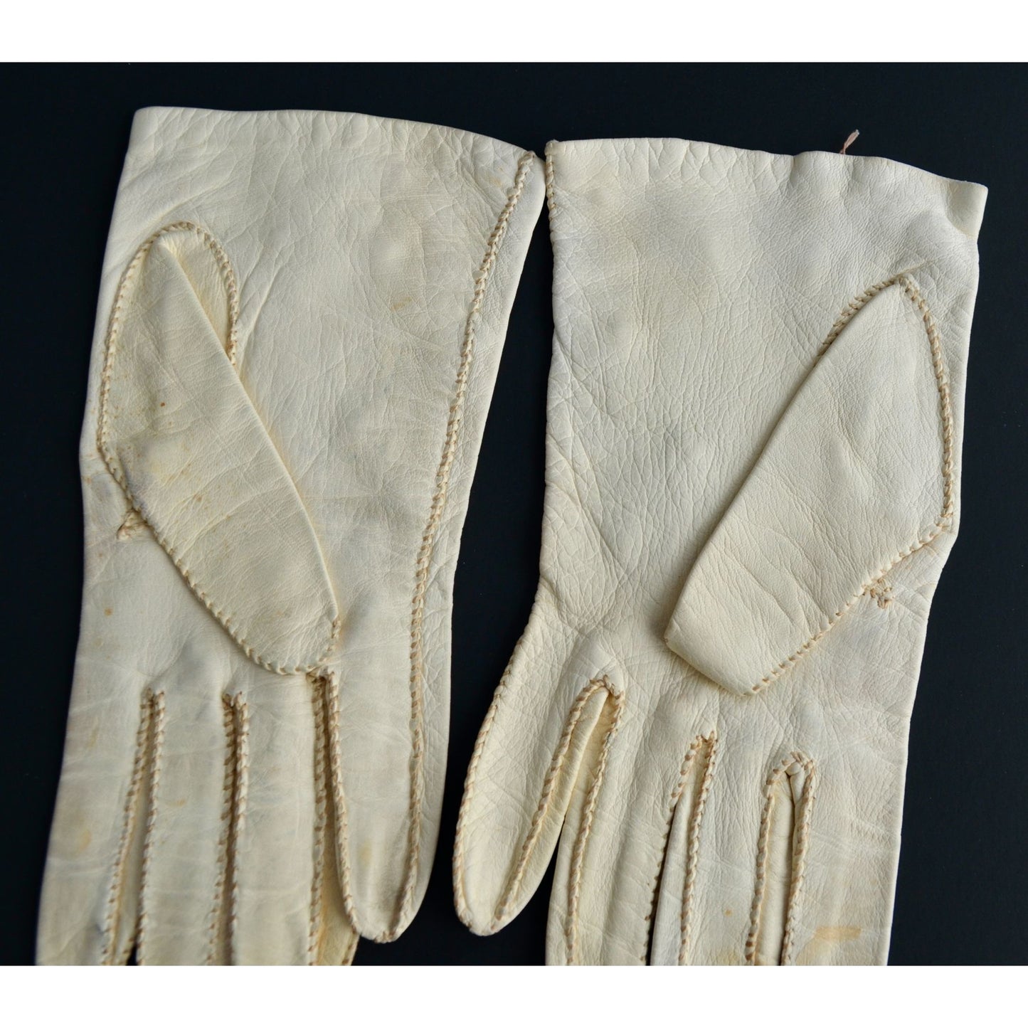 Vintage 1950s? Women's Girls Leather Floral Embroidered Gloves