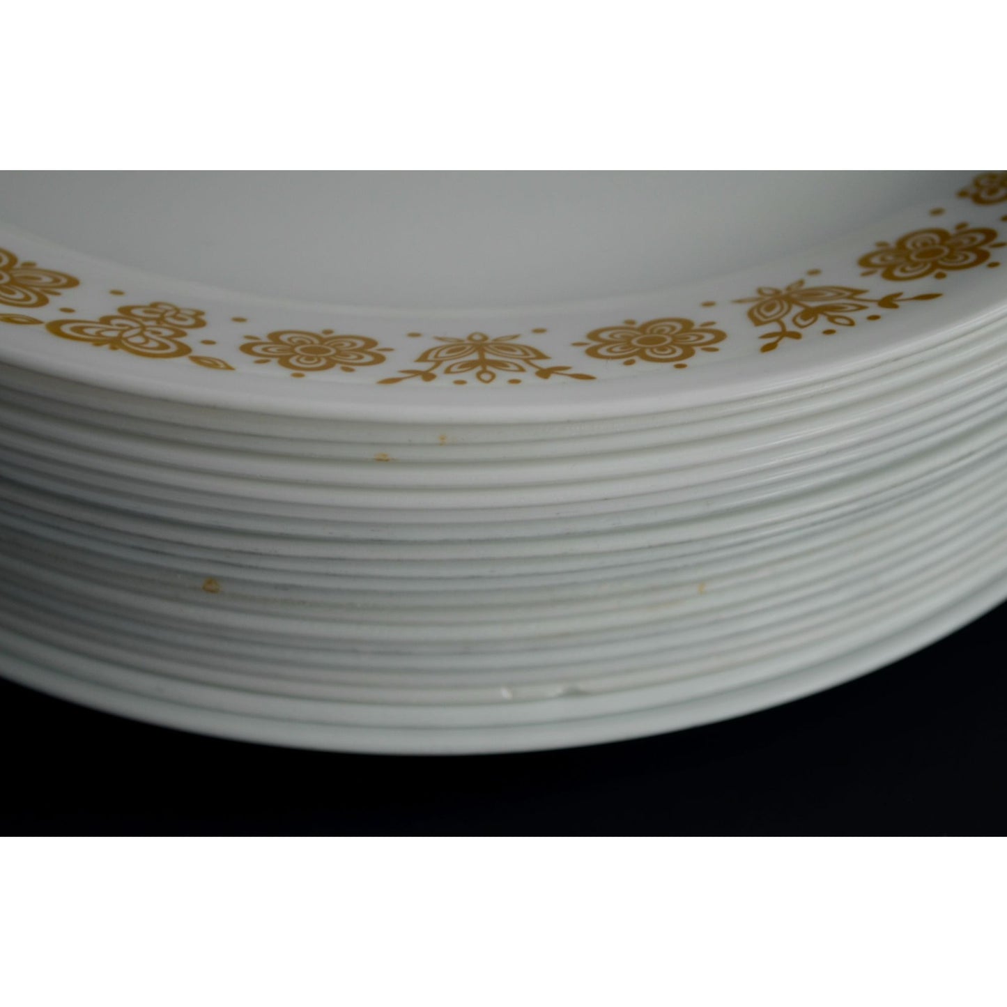 Corelle Butterfly Gold Dinner Plates 10.25" Diameter Set Lot of 19