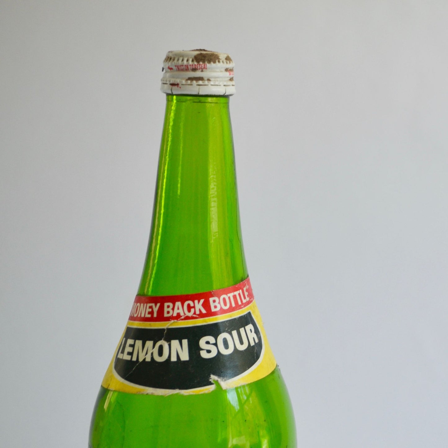 Vintage Rock Spring Lemon Sour "Happy Sparkle" 26 oz Glass Bottle