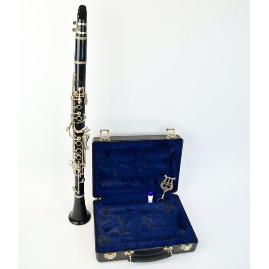 Bundy Resonite Selmer Clarinet In Case USA
