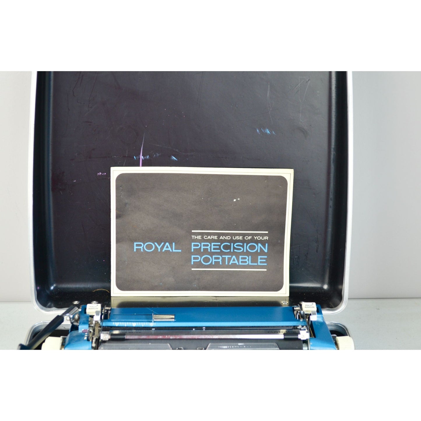 Royal Custom III 3 Printer Precision Portable Typewriter in Case UNTESTED