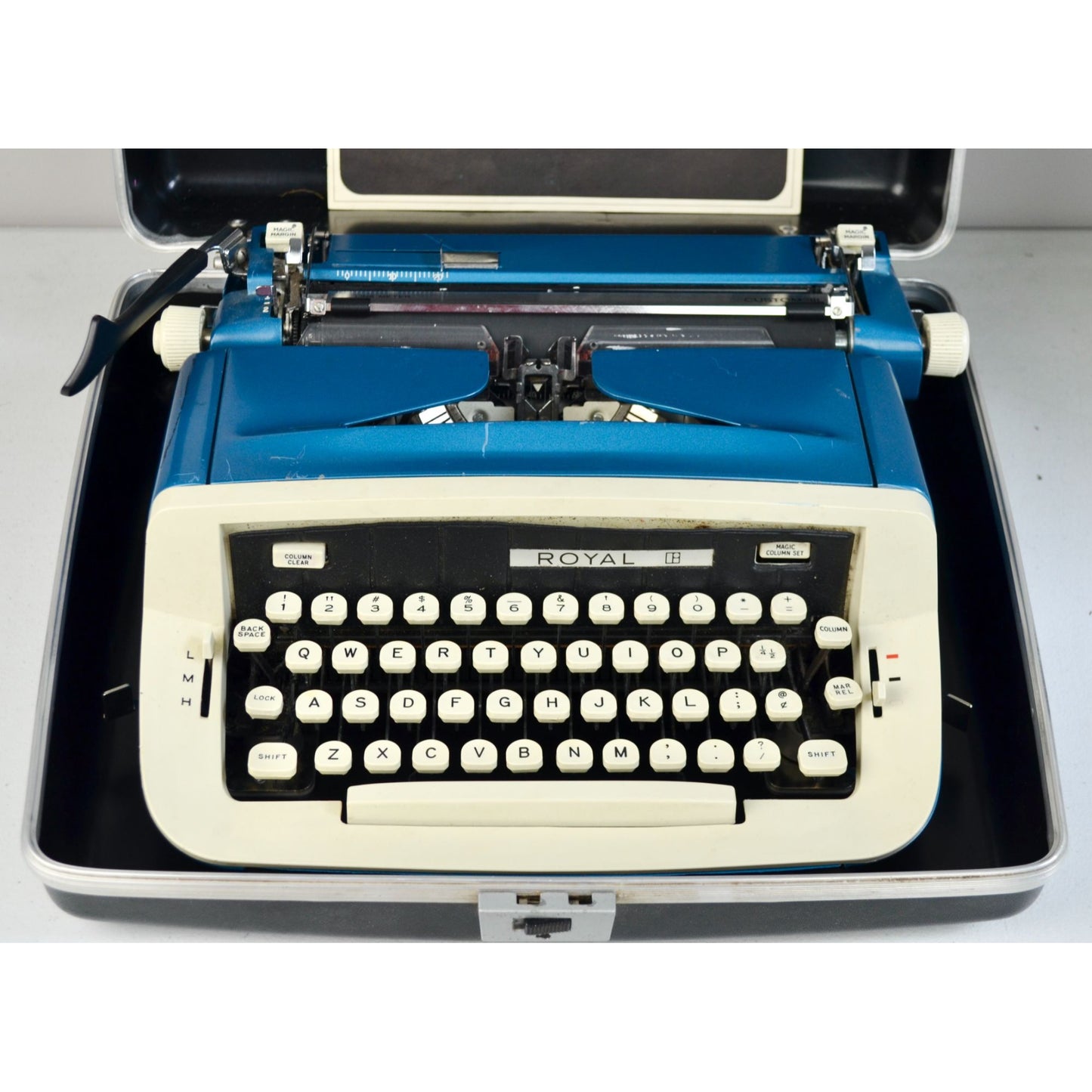 Royal Custom III 3 Printer Precision Portable Typewriter in Case UNTESTED