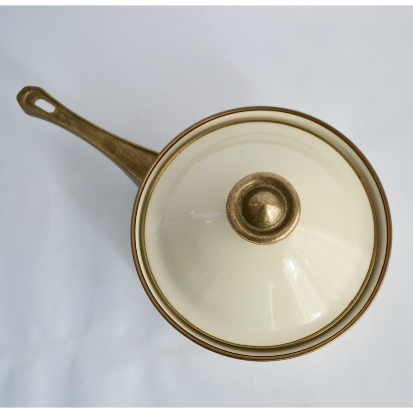 La Cuisine Gailstyne Sutton Enamel Cookware Lidded Pan Cream Gold