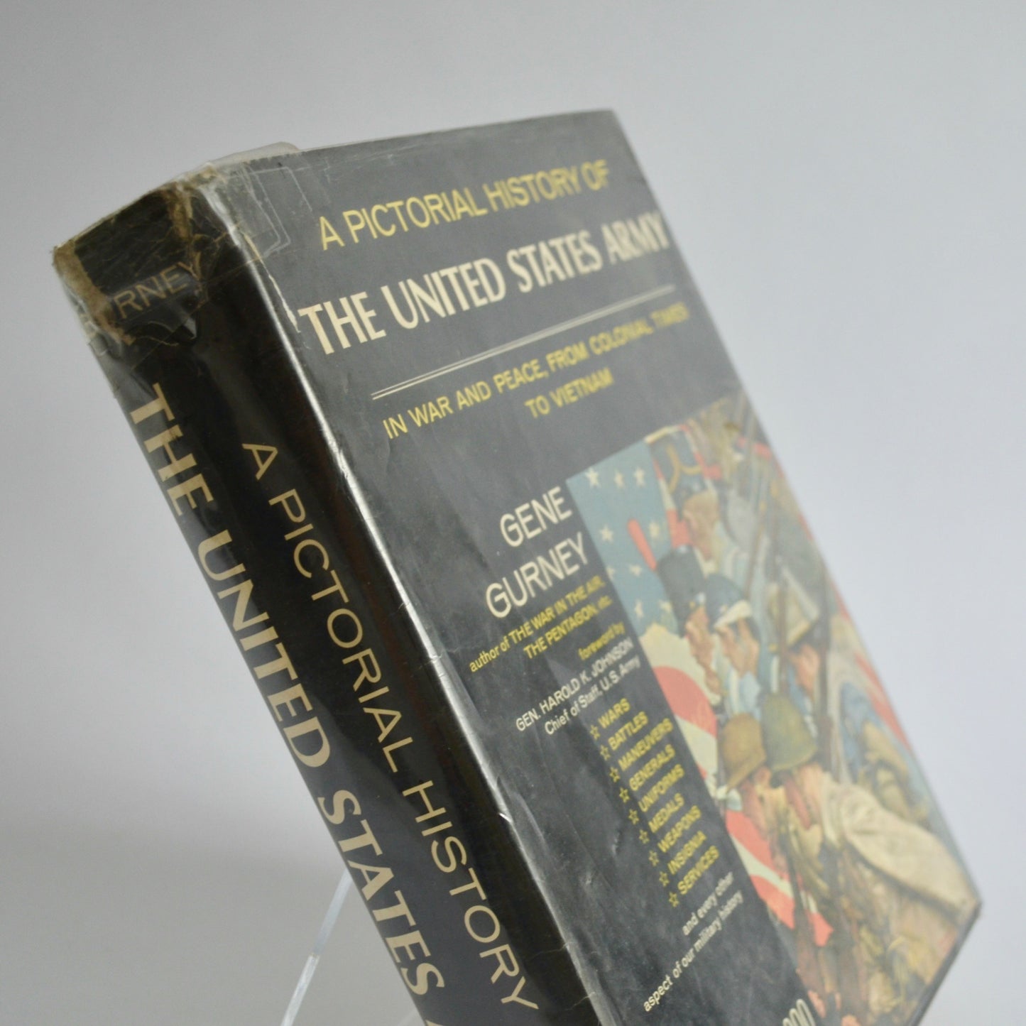 Vintage 1966 "A Pictorial History of the United States Army" Book by Gene Gurney