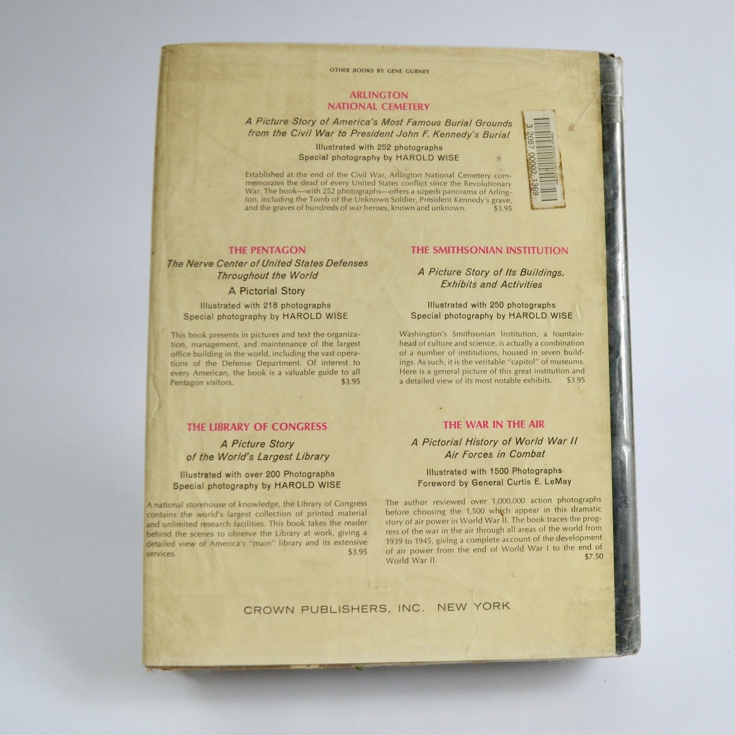 Vintage 1966 "A Pictorial History of the United States Army" Book by Gene Gurney