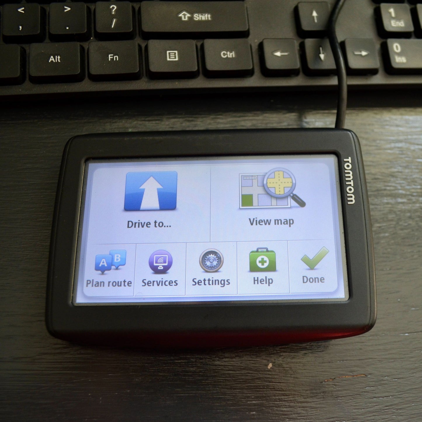 Tom Tom 4EN42 GPS VIA In Original Box TESTED WORKING
