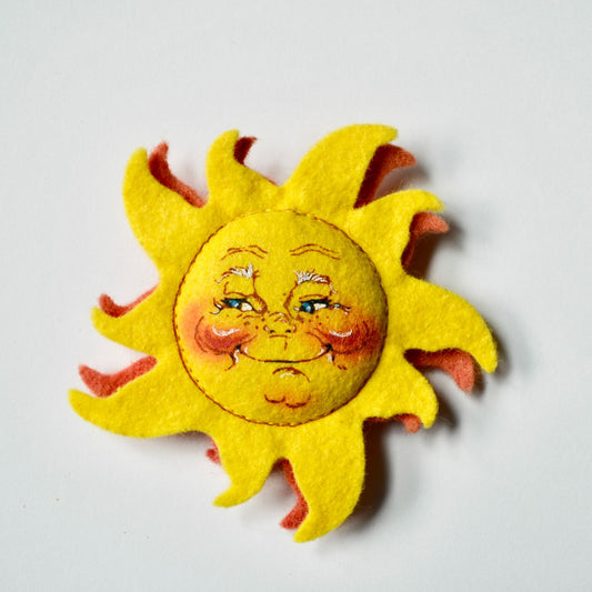 Annalee Doll Society Sun Felt Brooch Pin Vintage