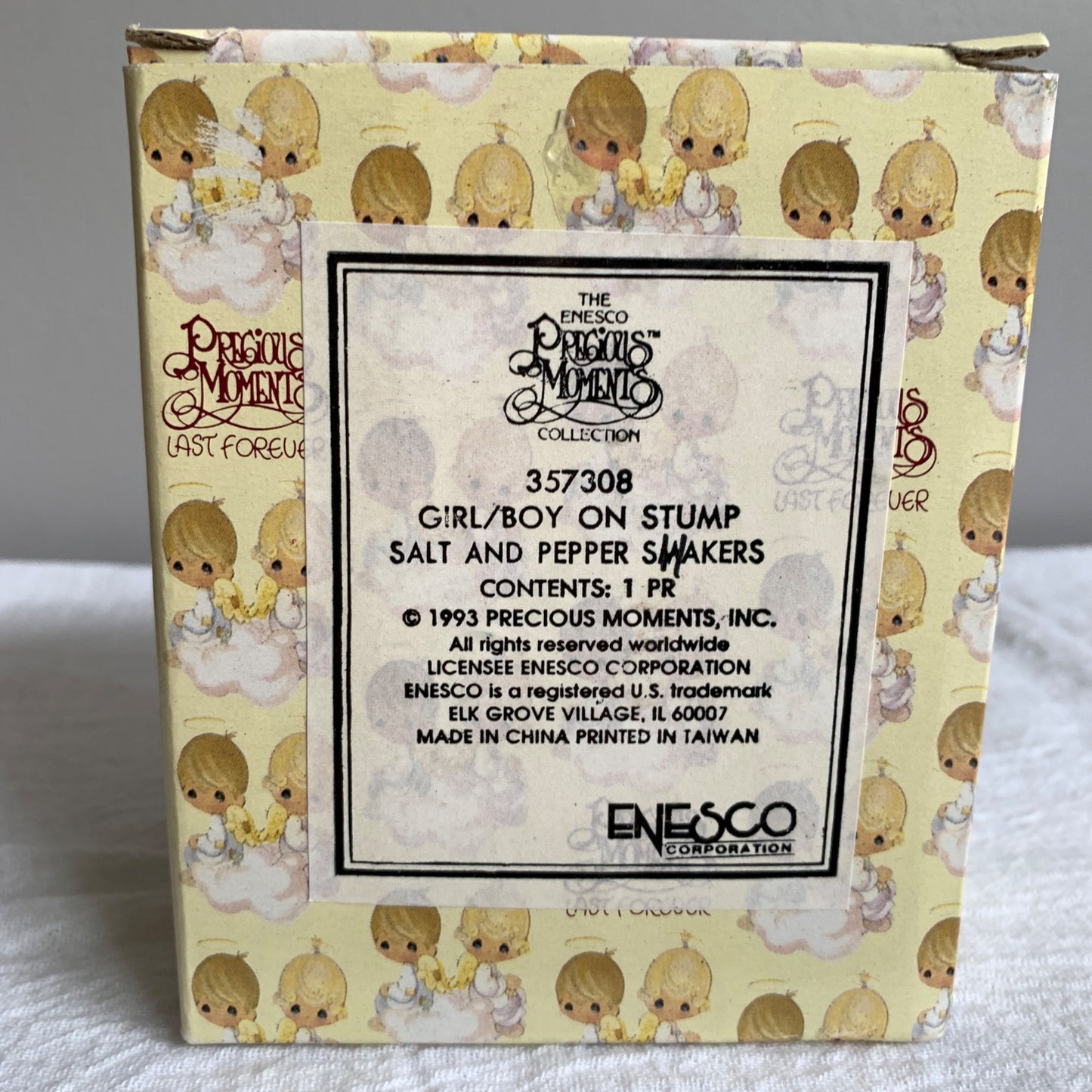 Precious Moments 357308 Girl By on Stump Salt Pepper Shakers in Box