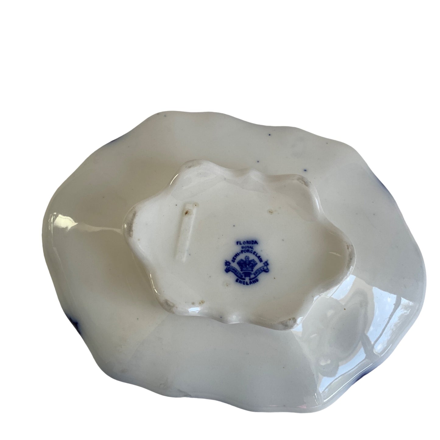 Florida Flow Blue Casserole Lidded Dish Johnson Bros BROKEN HANDLE