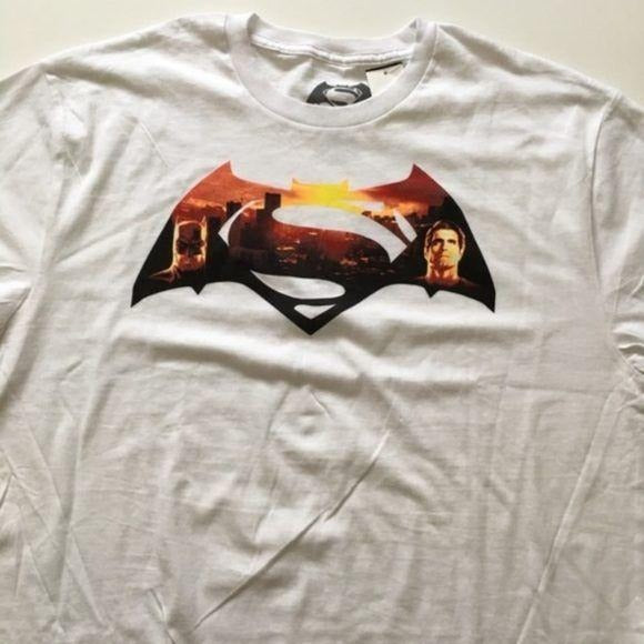 New Dawn of Justice Batman Superman Logo Tee